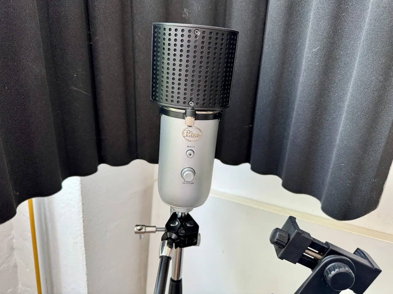 An image of a the Yeti Blue